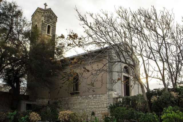 Bari, la storia della Madonna del Rosario: la chiesa che vive in simbiosi con Il Trampolino